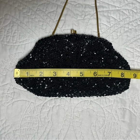 Vintage Black Hand Beaded Bag Made in Hong Kong - Picture 5 of 7